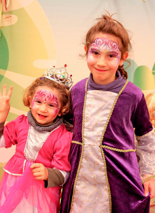 Themed face painting